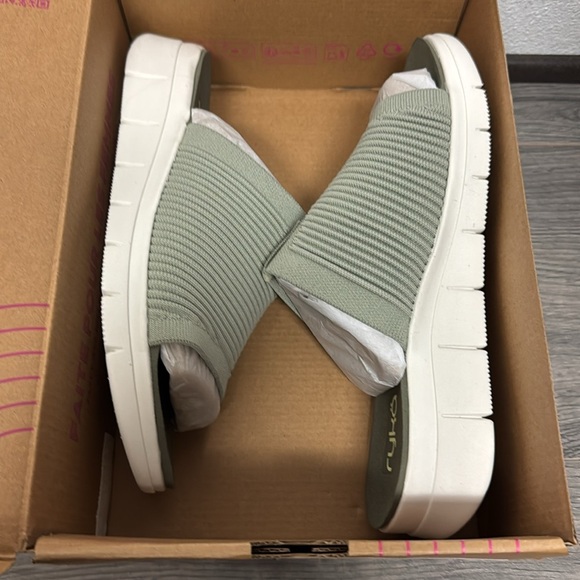 Ryka Made For Women Epic Slide Sandal (WIDE) - Picture 6 of 10